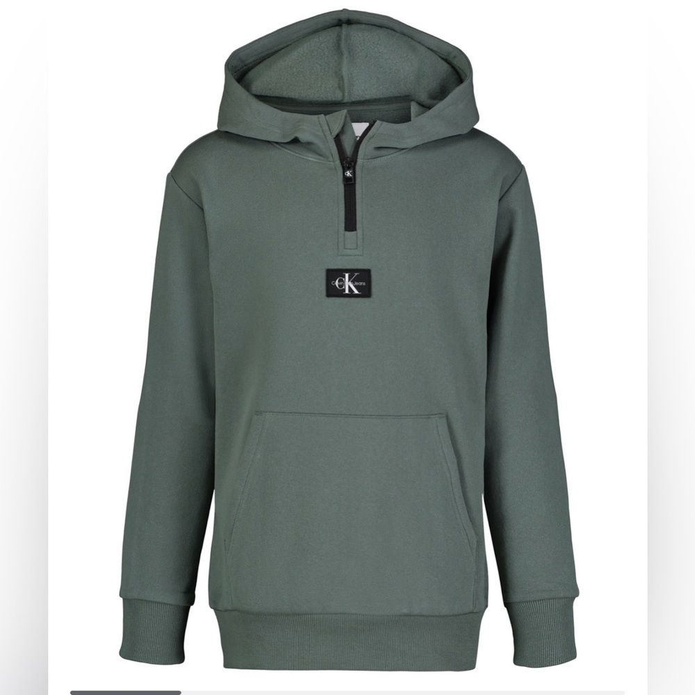 Calvin Klein set
Big Boys Partial Zip Soft Fleece Hoodie and pant